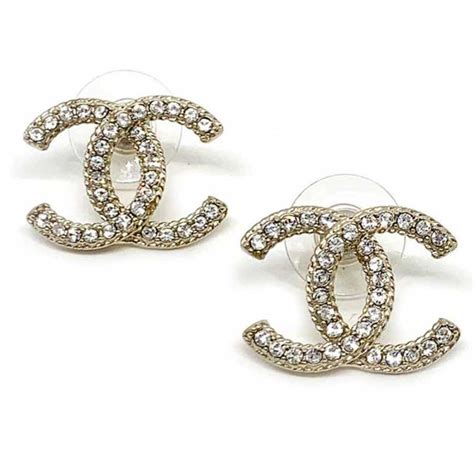 boucles d'oreilles chanel vintage|boucles d'oreille chanel femme occasion.